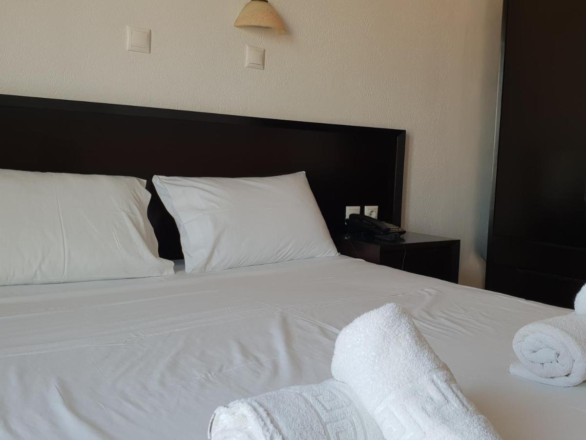 Captain'S Rocks Hotel 흐리시 악티 외부 사진